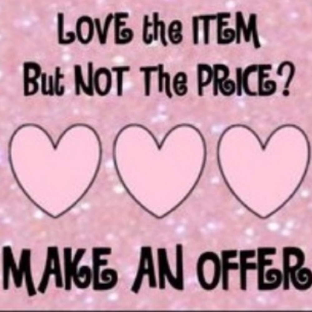 SHOP MY CLOSET Scan QR code to shop this closet Open 24 hours!! ❤️ - Picture 3 of 3